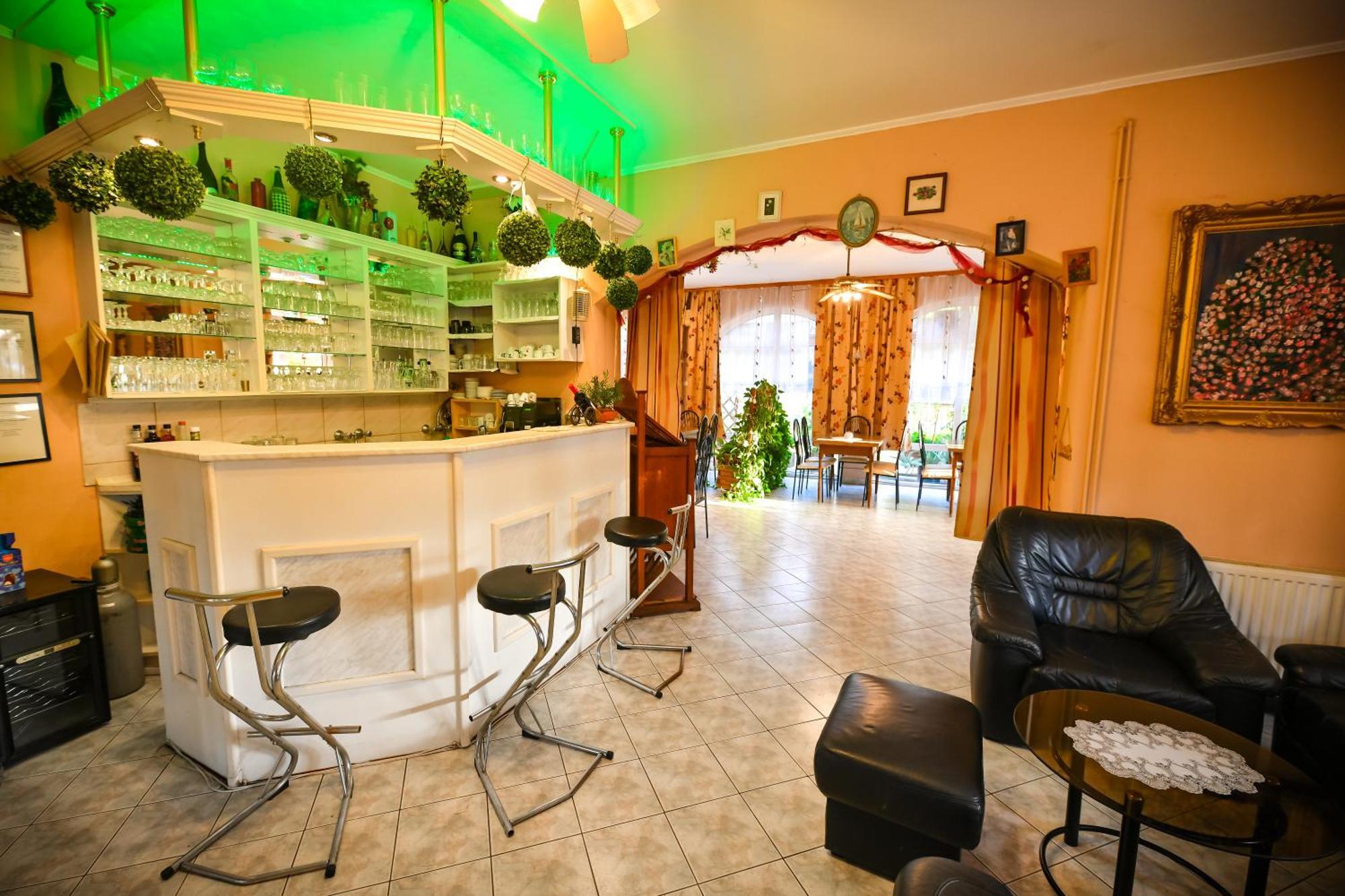 Laguna Panzio Szántód Екстериор снимка